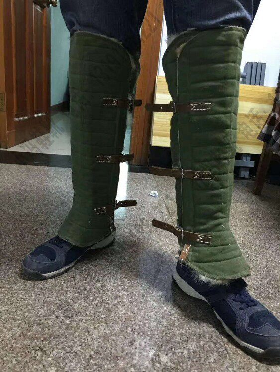 Inventory old goods 90s cavalry sheepskin felt leggings canvas anti-scratch leggings outdoor protective mountaineering leg sets
