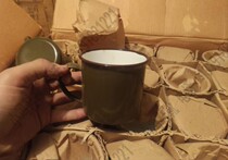 Old stock Out of stock 80s Old Military Cup Old enamel Cup Military Green Cup Tea-cylinder tea cup (with serious flaws)