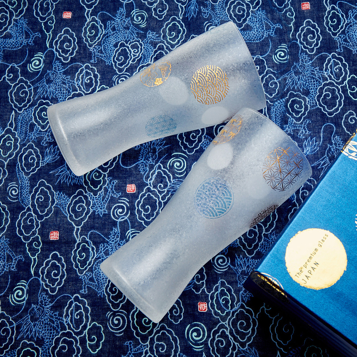 Shitsuka Japan Classical Pills Beer Cups Gold Fish Cherry Blossom Hand Inlaid Gold Glass Cups Birthday Joe Accommodate Creative Gifts-Taobao