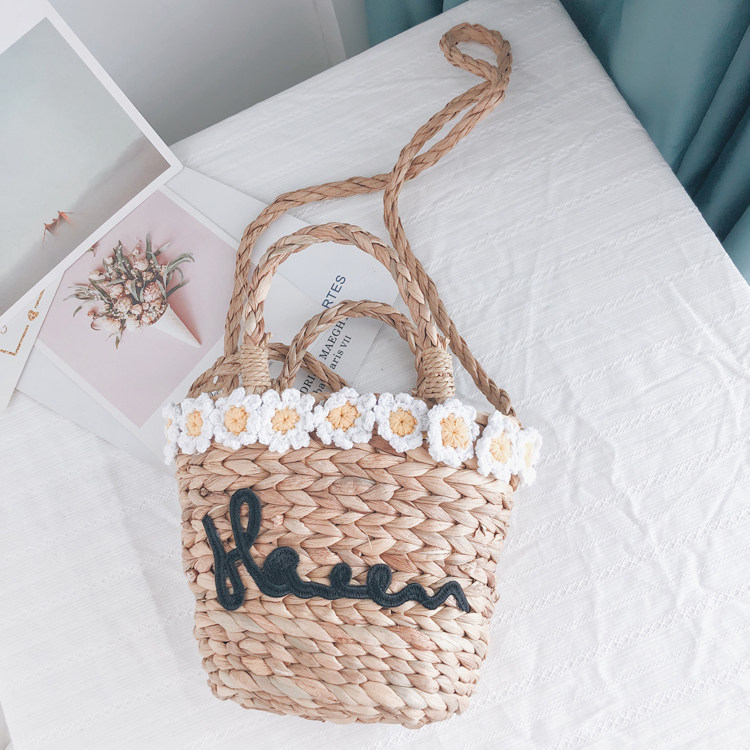 ZA straw woven bag Daisies woven summer baby portable holiday ins Embroidered oblique cross bag