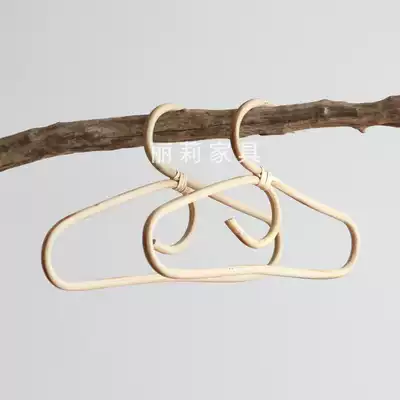 Lili rattan handmade children's small clothes rack natural real Vine retro clothes shelf B & B shooting decoration rack ins Wind