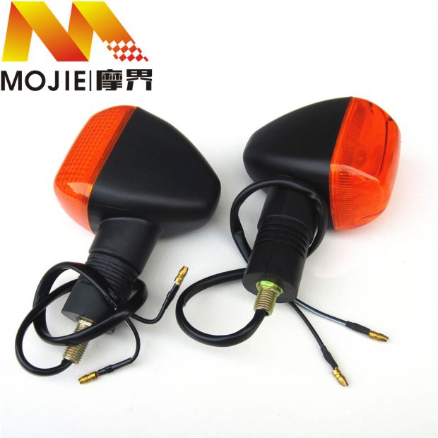 Phụ kiện xe máy cho Suzuki Ruishuang EN125-2 / 2A / 2F / 2E lắp ráp đèn báo rẽ khóa từ xe máy