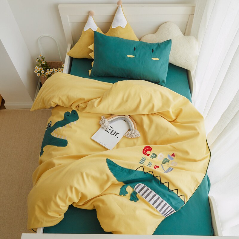 60 whole cotton gon satin mill wool kindergarten quilt three sets A type baby five pieces of covered quilt bedding children's bed