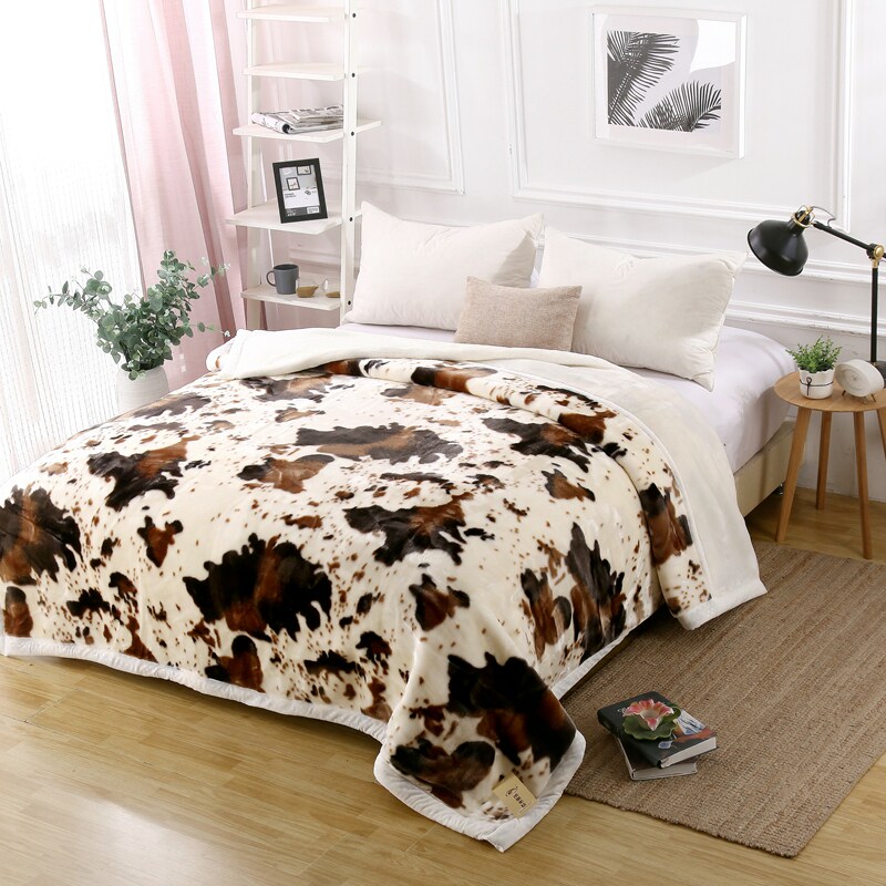Shanghai Phoenix Thickened Super Soft Rascher Blanket Double Layer Autumn Winter Afternoon Nap Blanket Double Warm Black & White Cover Blanket