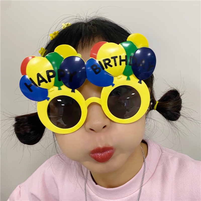 Funny IG Style Gradient Color Solid Color UV400 Protection Resin Round Frame Special-Shaped Mirror Square Full Frame Women's Sunglasses display picture 19
