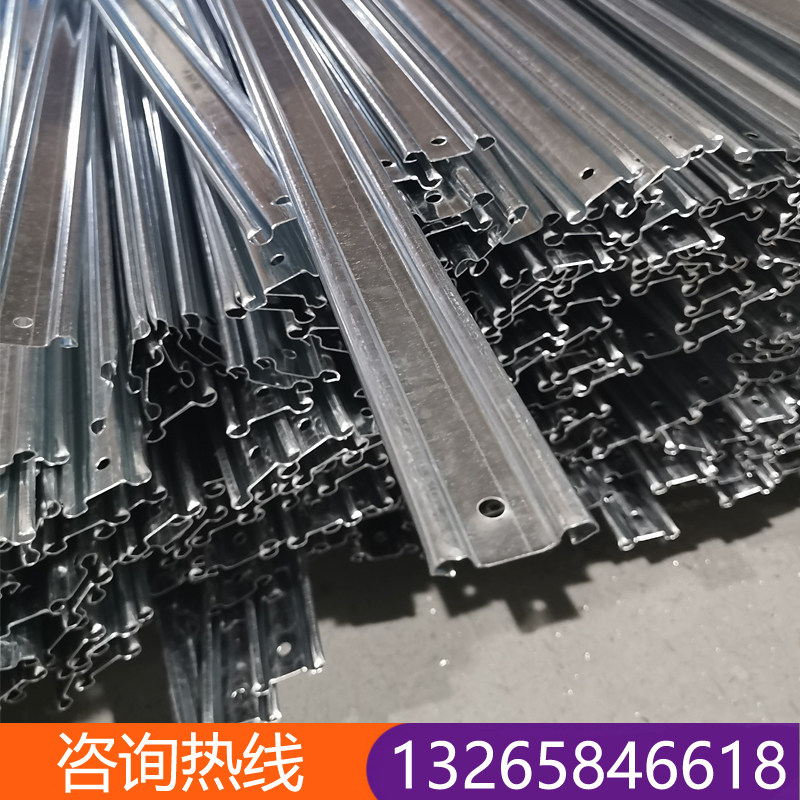 Manufacturer direct sales of smoke-blocking wall accessories pressure guide rail clamp block smoke-blocking wall profile galvanized press T-type beam