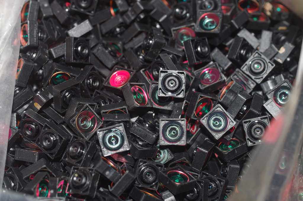 1 Yuan dozens of bulk Mini lenses No chip just pure lens infrared coated lens