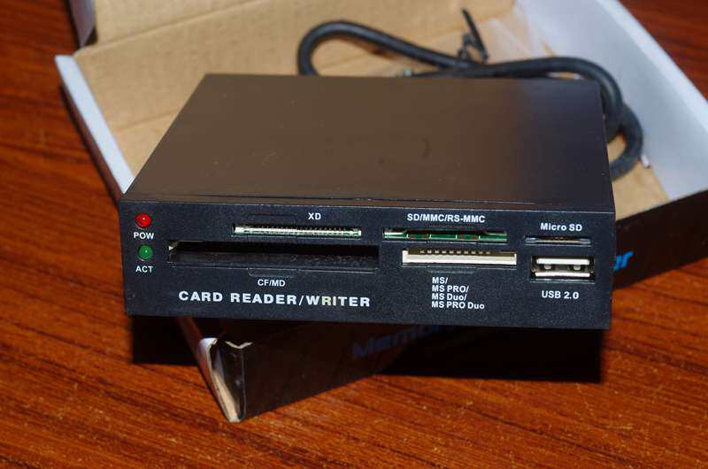 Second hand au6471 Host shell card reader 3 5 inch card reader multifunction card reader TF SD CF