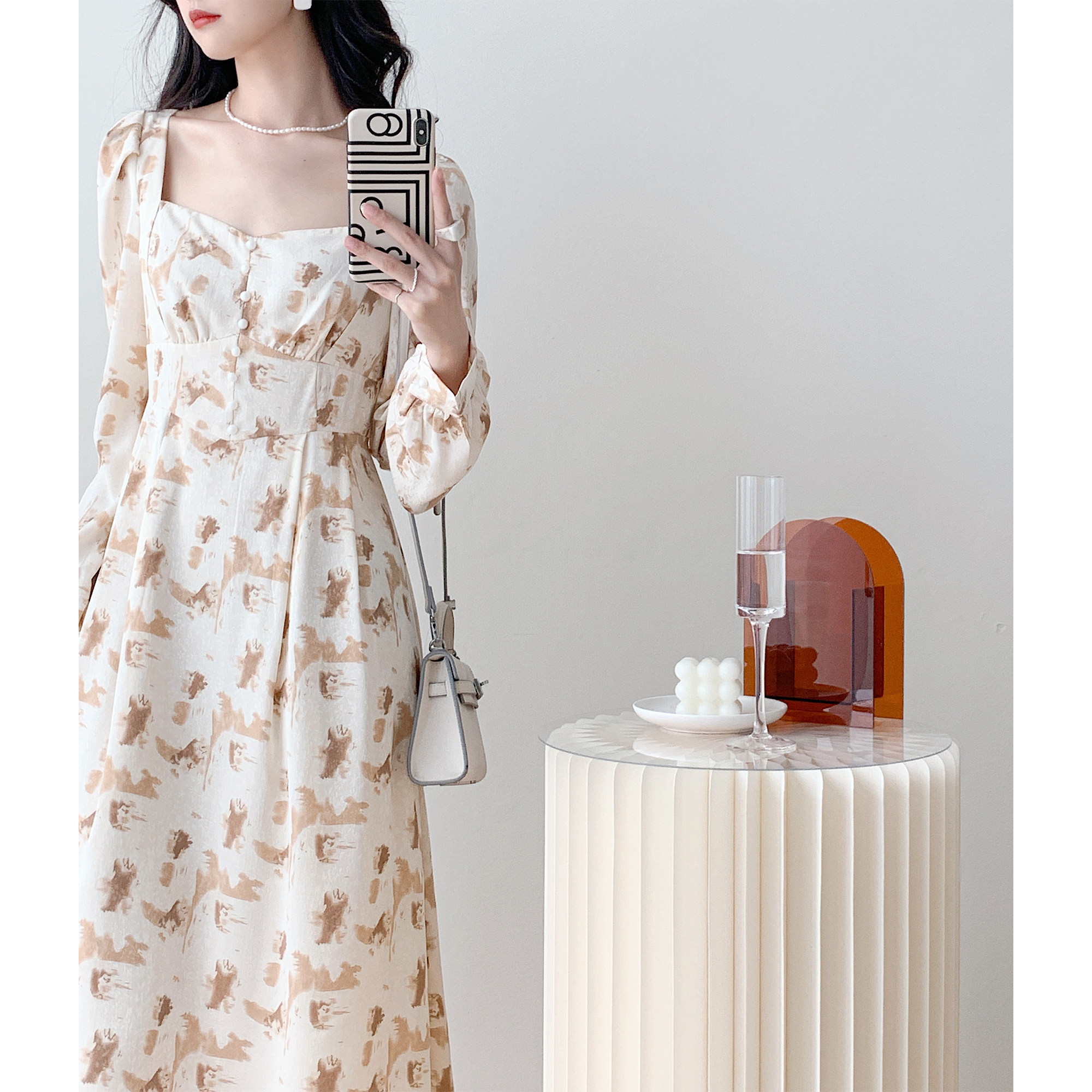 Full honey customized apricot French square collar hand-painted floral dress women's long-sleeved slim temperament 2021 spring and autumn new style