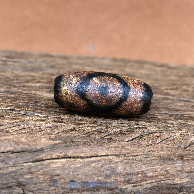 Tibetan Zhangxiong Tianzhu Huya Three-Eyed Dzi Genuine Heavenly Stone Shale Natural Cinnabar Weathering Vicissitudes