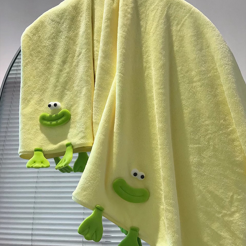 Cute Big-Mouthed Duck Bath Towel for Girls, New Absorbent Wrap Towel for Home Use, Cartoon Coral Velvet Large Bath Towel Cute Big-Mouthed Duck Bath Towel for Girls, New Absorbent Wrap Towel for Home Use, Cartoon Coral Velvet Large Bath Towel