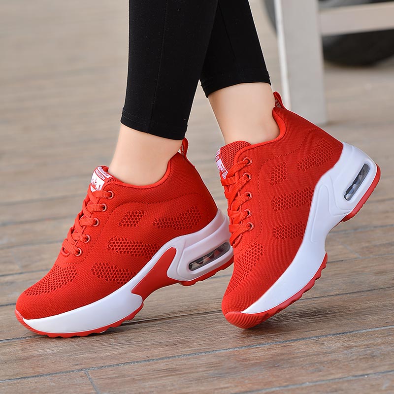 Yang Liping Square Dance Shoes Light Soft Bottom Dancing Inner Heightening Shoes Ghost Step Red of Walking Dancing Shoes Son Dance Shoes