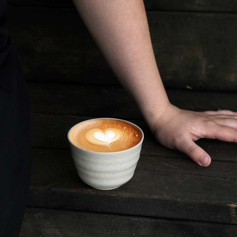 Japanese-Style Retro Kiln-Fired Ceramic Hand-Held Coffee Cup for Latte, Cappuccino, Pour-Over, Latte Art, 220ml Japanese-Style Retro Kiln-Fired Ceramic Hand-Held Coffee Cup for Latte, Cappuccino, Pour-Over, Latte Art, 220ml