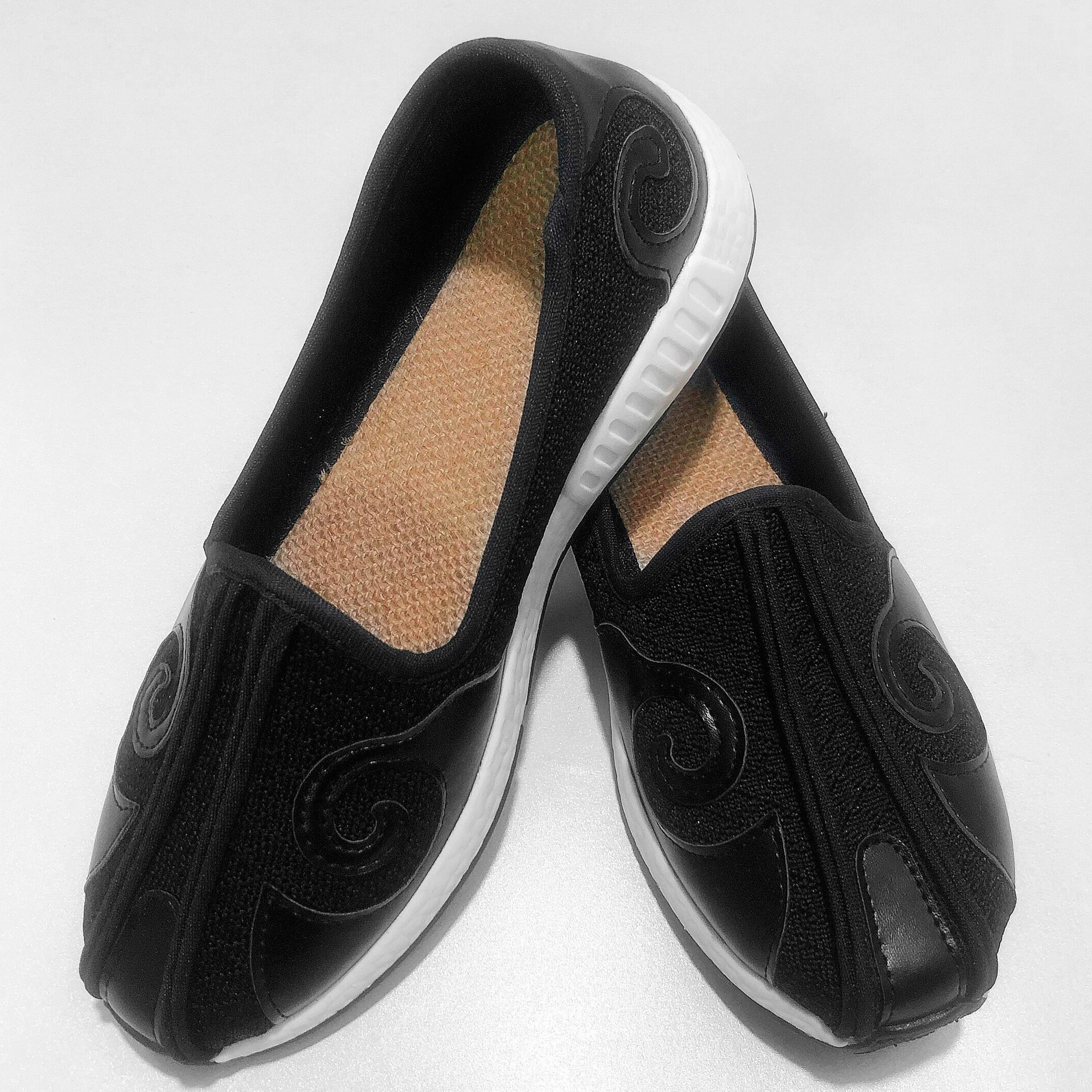 Double-beam cloud hook shoes Wudang Tai Chi shoes Wushu practice shoes Kung Fu shoes Taoist shoes Tai Chi morning practice shoes