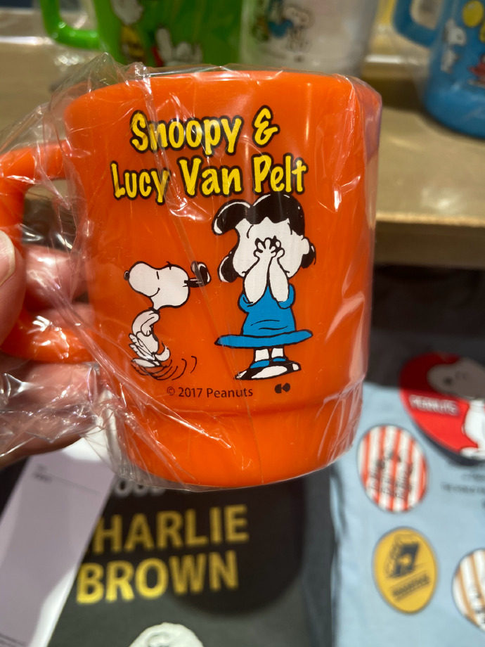Maomao Hokkaido Snoopy plastic cup
