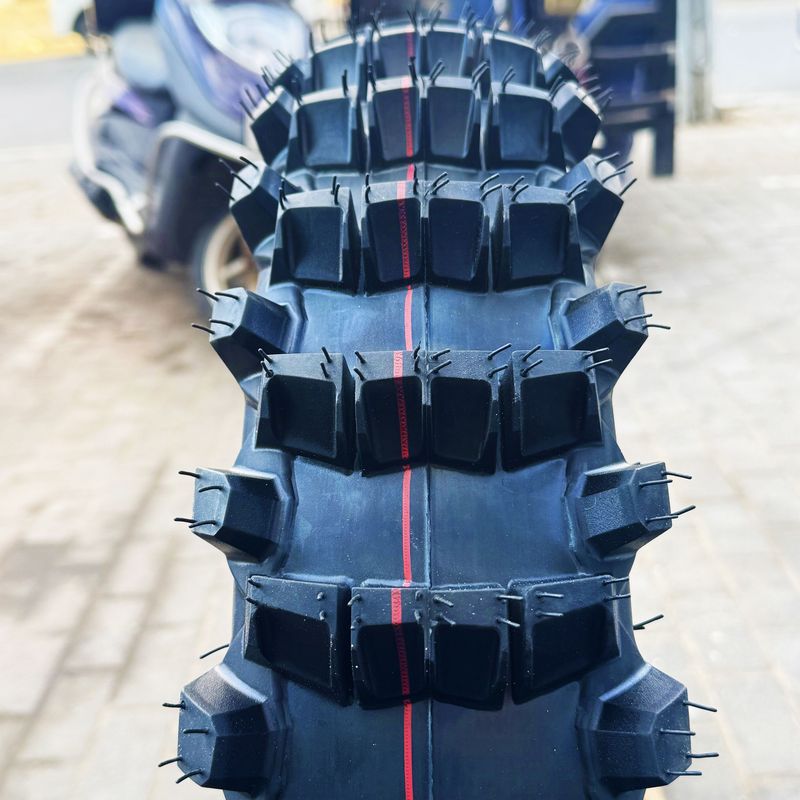 Off-Road Motorcycle Desert Tire Mud Tire 110-100-100 Small Spoon Tire Sand Terrain Large Tread Super Mud Tire
