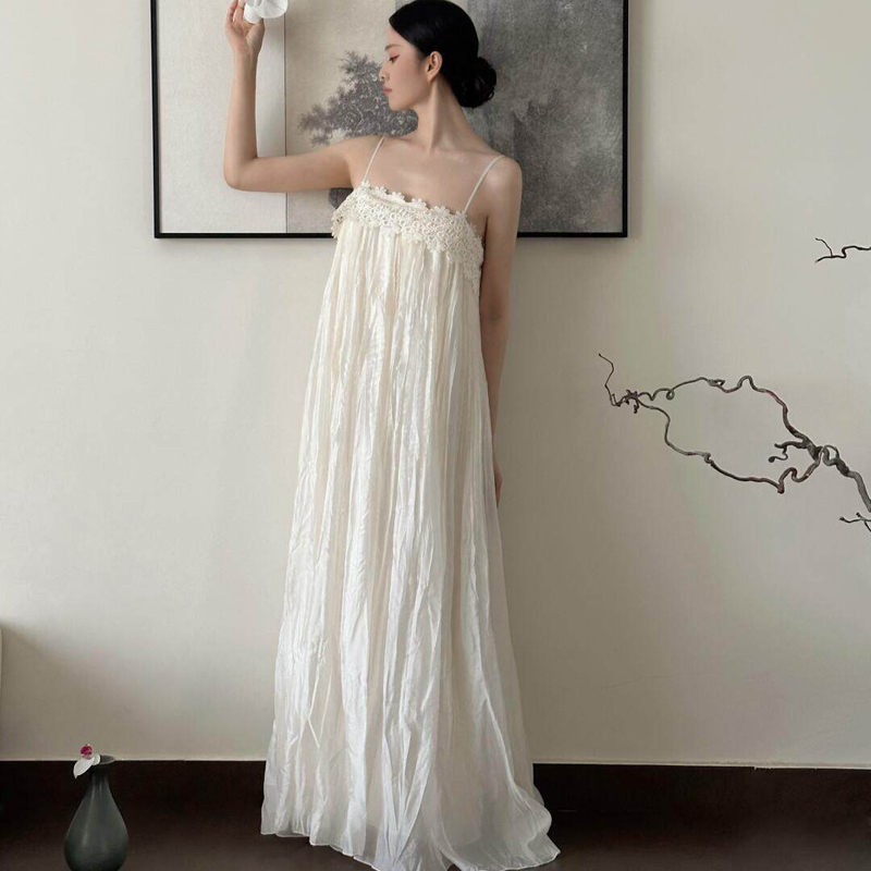 French Lace Suspender Dress, Loose-Fitting, Suitable for Pregnant Women, Dressing Gown, Bridal High-End Niche Dress, Holiday Long Dress French Lace Suspender Dress, Loose-Fitting, Suitable for Pregnant Women, Dressing Gown, Bridal High-End Niche Dress, Holiday Long Dress