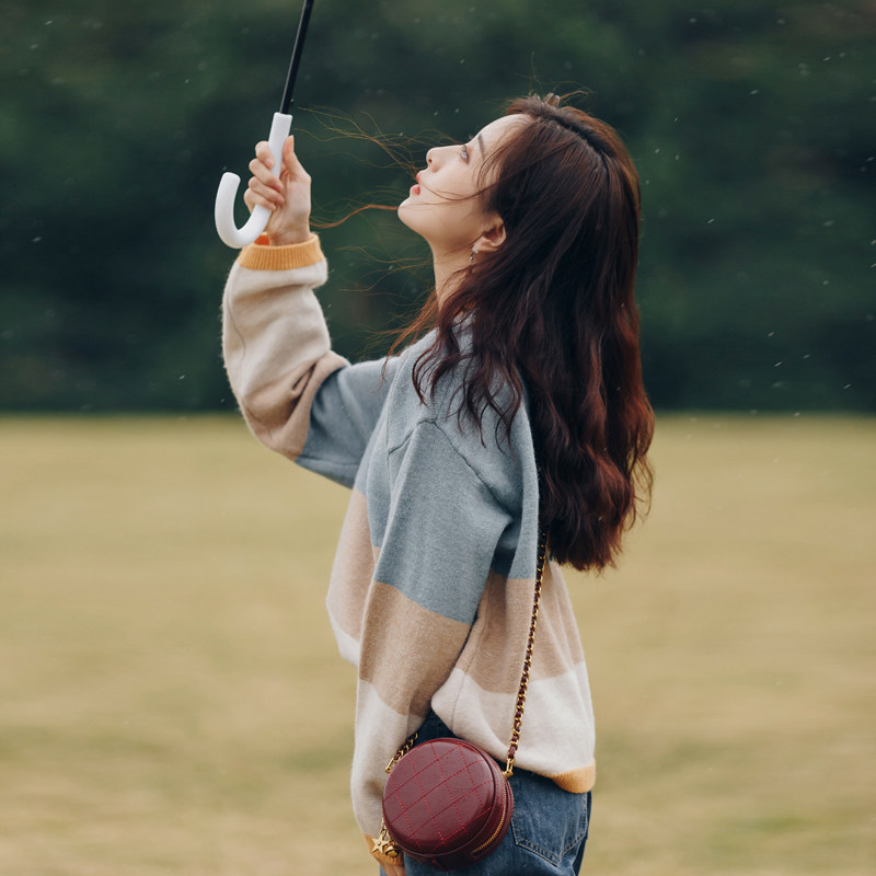 Retro wide striped sweater women's long sleeves autumn and winter 2021 New Korean base sweater chic pullover shirt