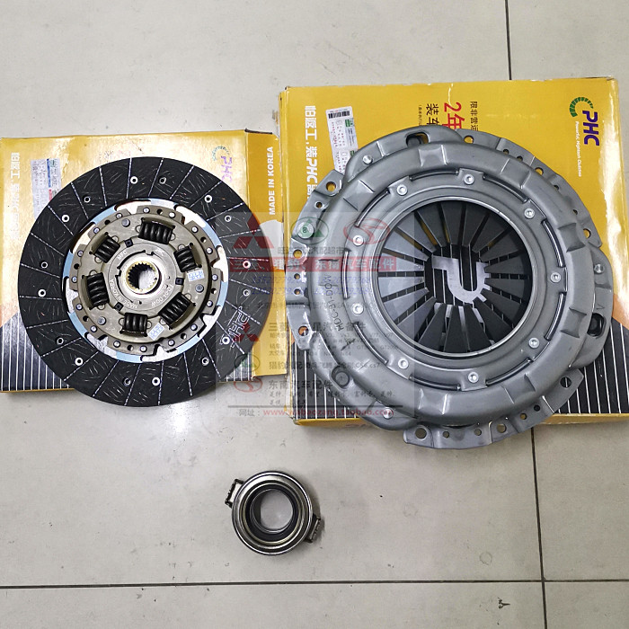 6-cylinder PAJEROV73 speed running clutch three sets speed running V73 clutch clutch clutch press disc