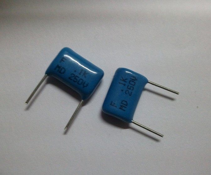 CBB capacitive CL21 0 250V 1uF 104 100nF foot distance 10mm 1000 only RMB45
