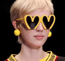 Colorful love heart funny funny cute cute sunglasses women in internet celebrity trendy concave shape street style sunglasses