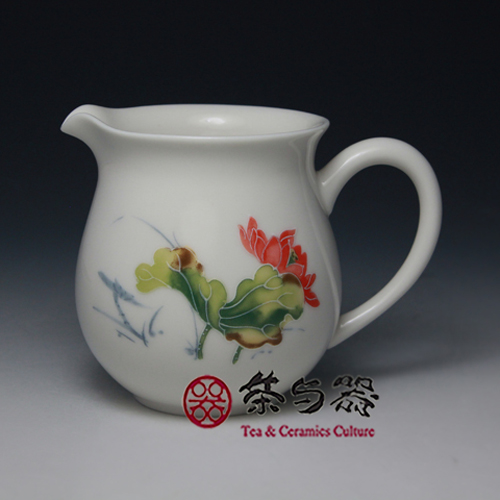 Taiwan tea set Three Hands Hand-painted Reliefs Lotus Sub Tea R80 White tea Flushing Ceramic Tea Dao Justice Cup Tea Sea
