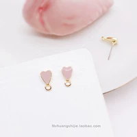 1 серо-розовое сердце с подвесными серьгами