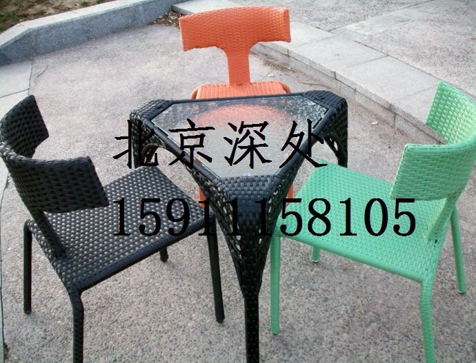 Rattan Chair Rattan TABLE AND CHAIRS OUTDOOR PATIO TABLE AND CHAIRS BAR GARDEN TABLE AND CHAIRS GARDEN TABLE AND CHAIRS GARDEN TABLE AND CHAIRS