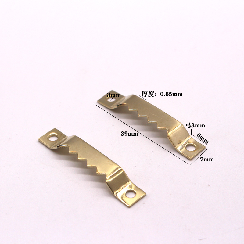 Cross embroidered decoration painting special gold thin single face small serrated hanging straight strip hanging without mark hanging gold serrated hanging 200 packets