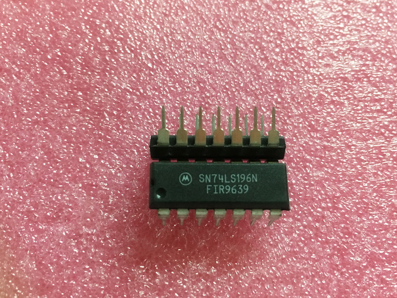 In-line IC ICs chip SN74LS196N DIP-14 brand new original spot