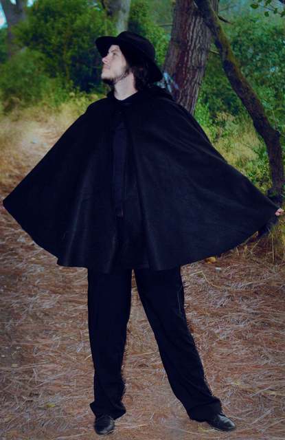 Halloween unisex short cloak ຊັ້ນດຽວ hooded shawl cloak woolen ສີດໍາ medieval