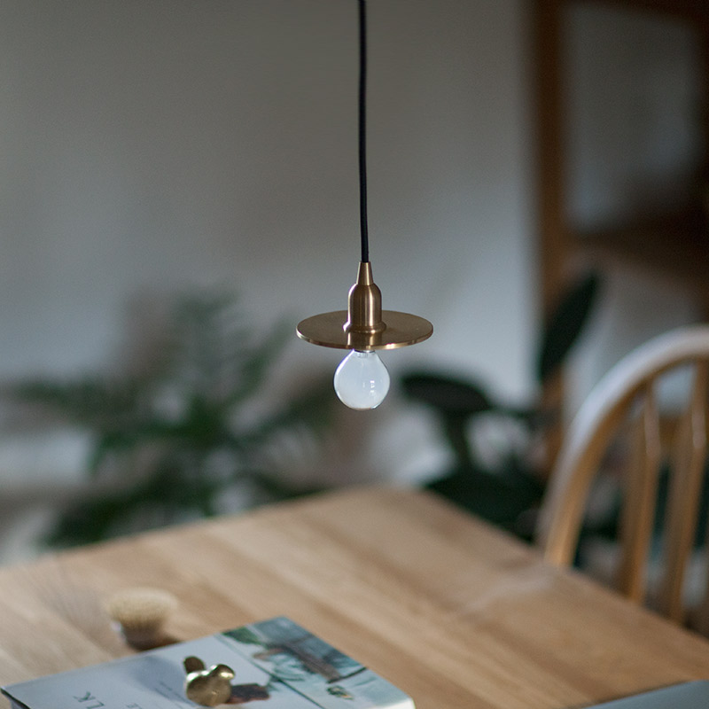 The beauty E14 the brass era ALOTOF details E14 small chandelia