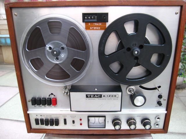 Opening machine tape recorder TEAC's first licence to open a recorder
