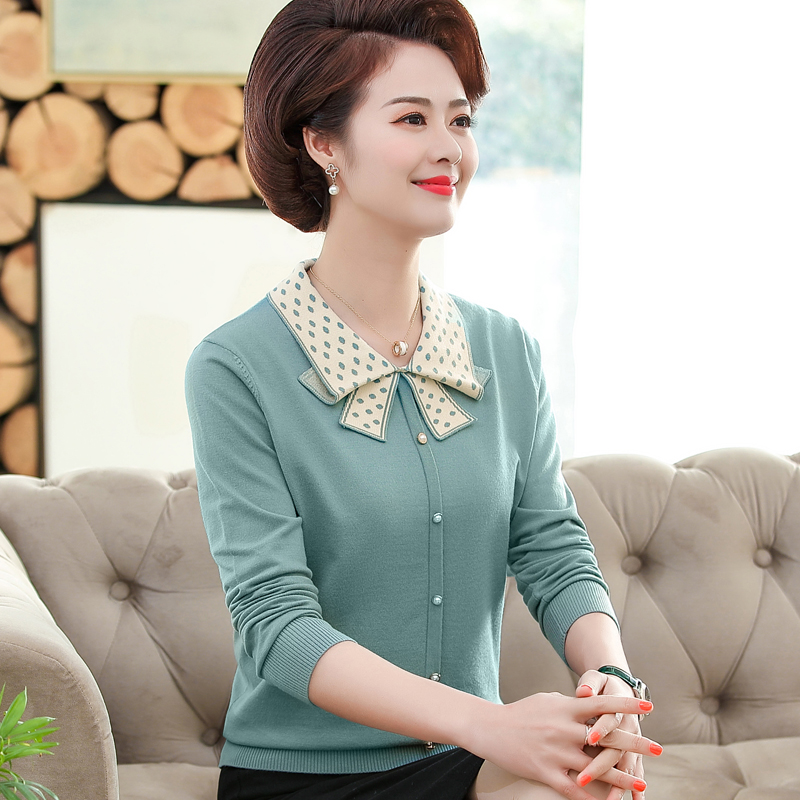 Middle Aged Lady Moms Dress Long Sleeves T-shirt Knitted Blouse Thin middle aged lady Spring and autumn clothing The undershirt