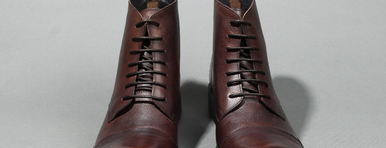 Người đàn ông châu âu và Mỹ Martin boots boots da xu hướng khởi động của nam giới England cao khởi động đầu tròn trong ống retro khởi động khởi động quân sự shop giầy