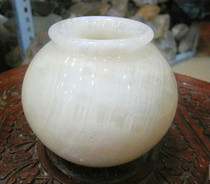 Xinjiang's special jade white jade vase gift first large specialty new product promotion