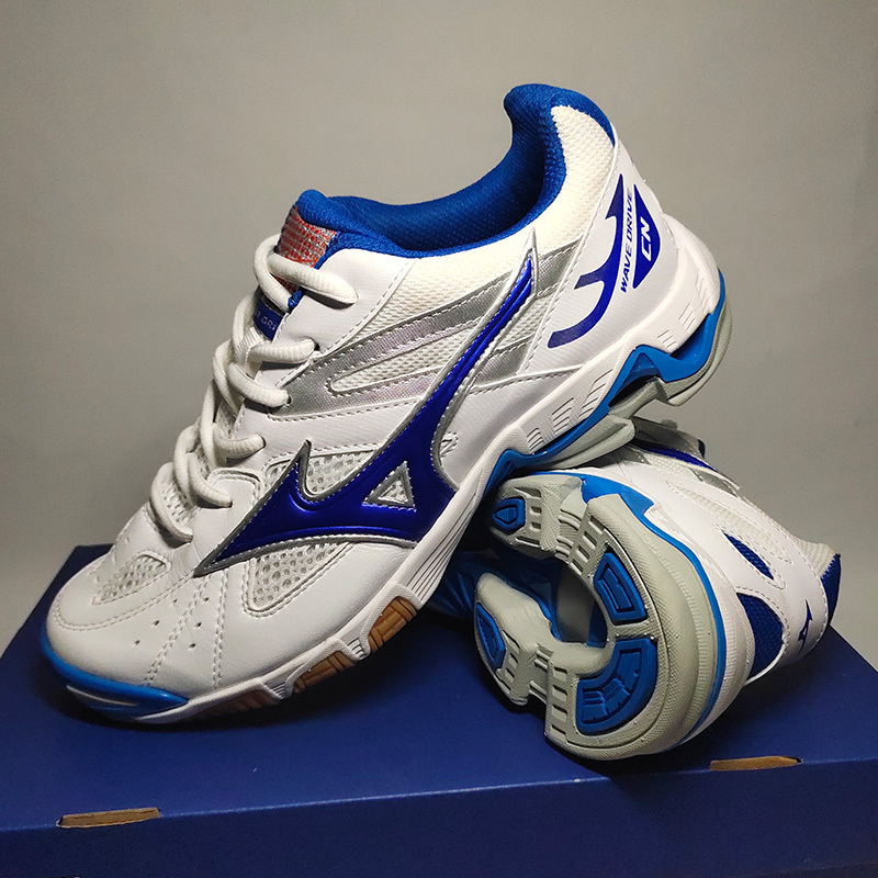Professional Badminton Shoes, New Breathable Mesh Leather, Wear-Resistant, Unisex, Tendon Sole, Non-Slip Sports and Leisure Shoes Professional Badminton Shoes, New Breathable Mesh Leather, Wear-Resistant, Unisex, Tendon Sole, Non-Slip Sports and Leisure Shoes
