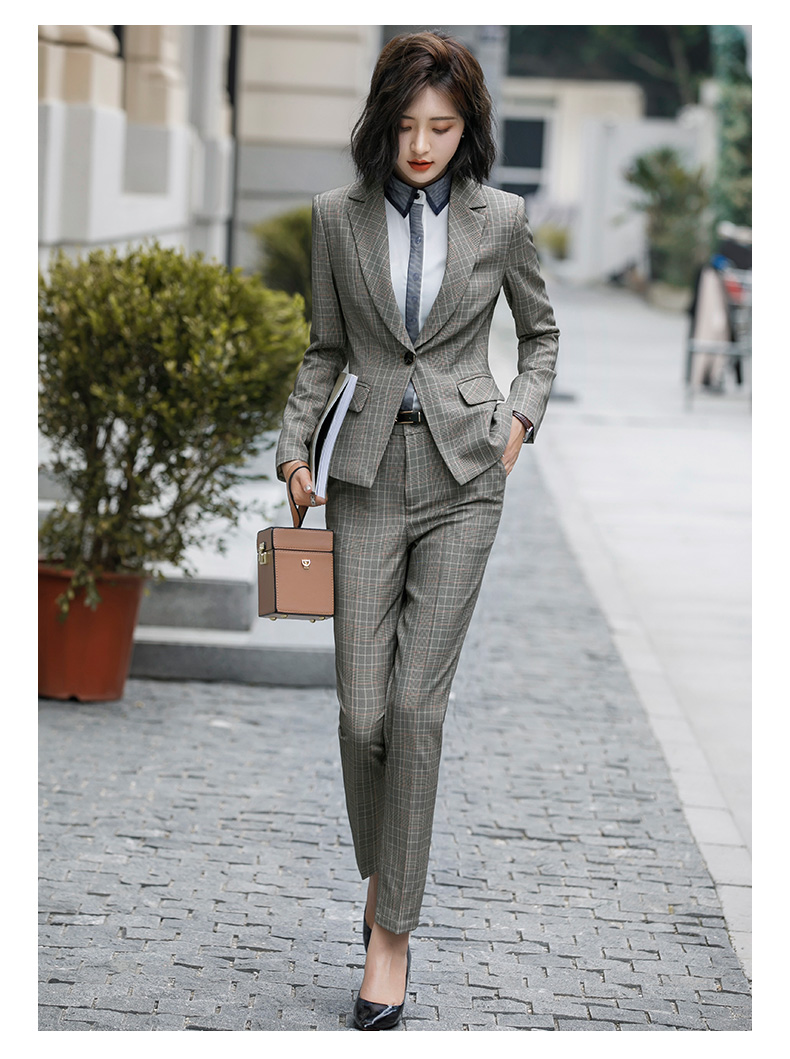Tailleur femme - Ref 3244616 Image 16