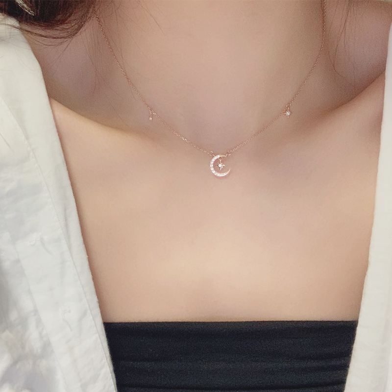 Sterling silver light luxury necklace women's summer niche design sense star moon collarbone chain girlfriend Valentine's Day birthday gift