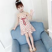 Net đỏ cô gái váy mùa hè voan váy 2020 mới của Hàn Quốc phiên bản của polka không khí dành cho trẻ em chấm sling bãi biển váy.