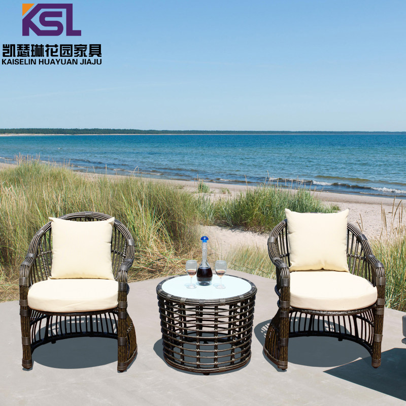Outdoor table and chairs patio Three sets of rattan chairs leaning back armchairs casual creative rough rattan chairs five sets of villa hotels