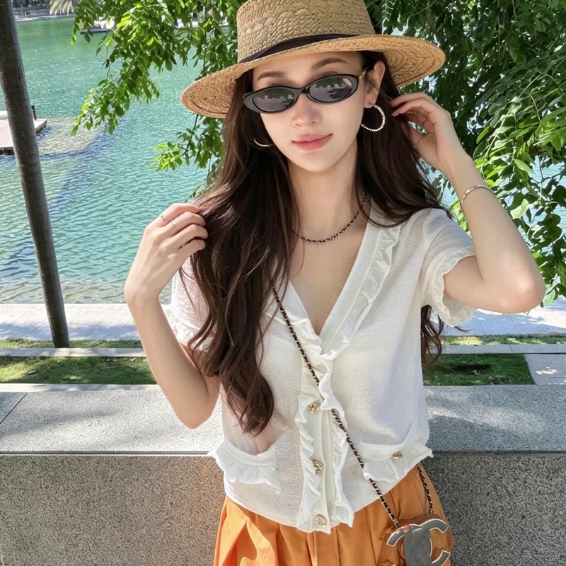 Nanyou Socialite Style Light Luxury Thin Butterfly Petal Pleated V-Neck Knitted Short-Sleeve Cardigan for Women Nanyou Socialite Style Light Luxury Thin Butterfly Petal Pleated V-Neck Knitted Short-Sleeve Cardigan for Women