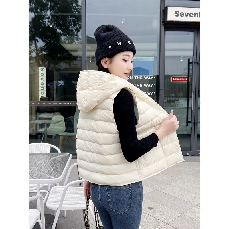 2025 New Style down Vest for Women, Lightweight, Casual, Versatile, Outerwear, Hooded, Autumn and Winter, Short Style