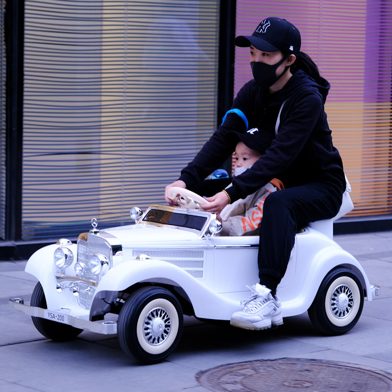 Mercedes classic car children's electric car children four-wheel remote control car children's toy car parent-child can sit on adults