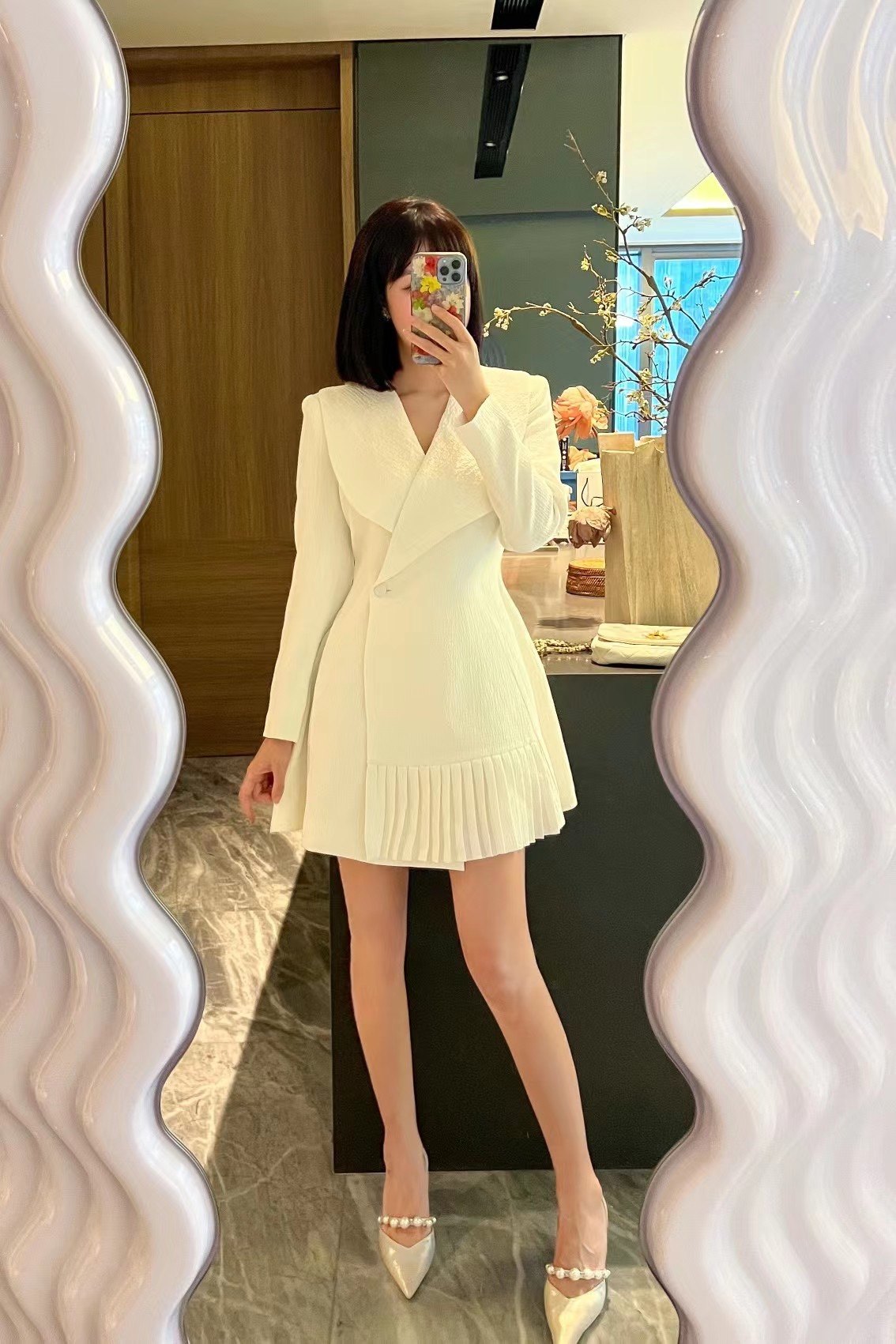 FENS DAY French Hepburn Design Sense V-Neck Dress Waist Style Pleated ...