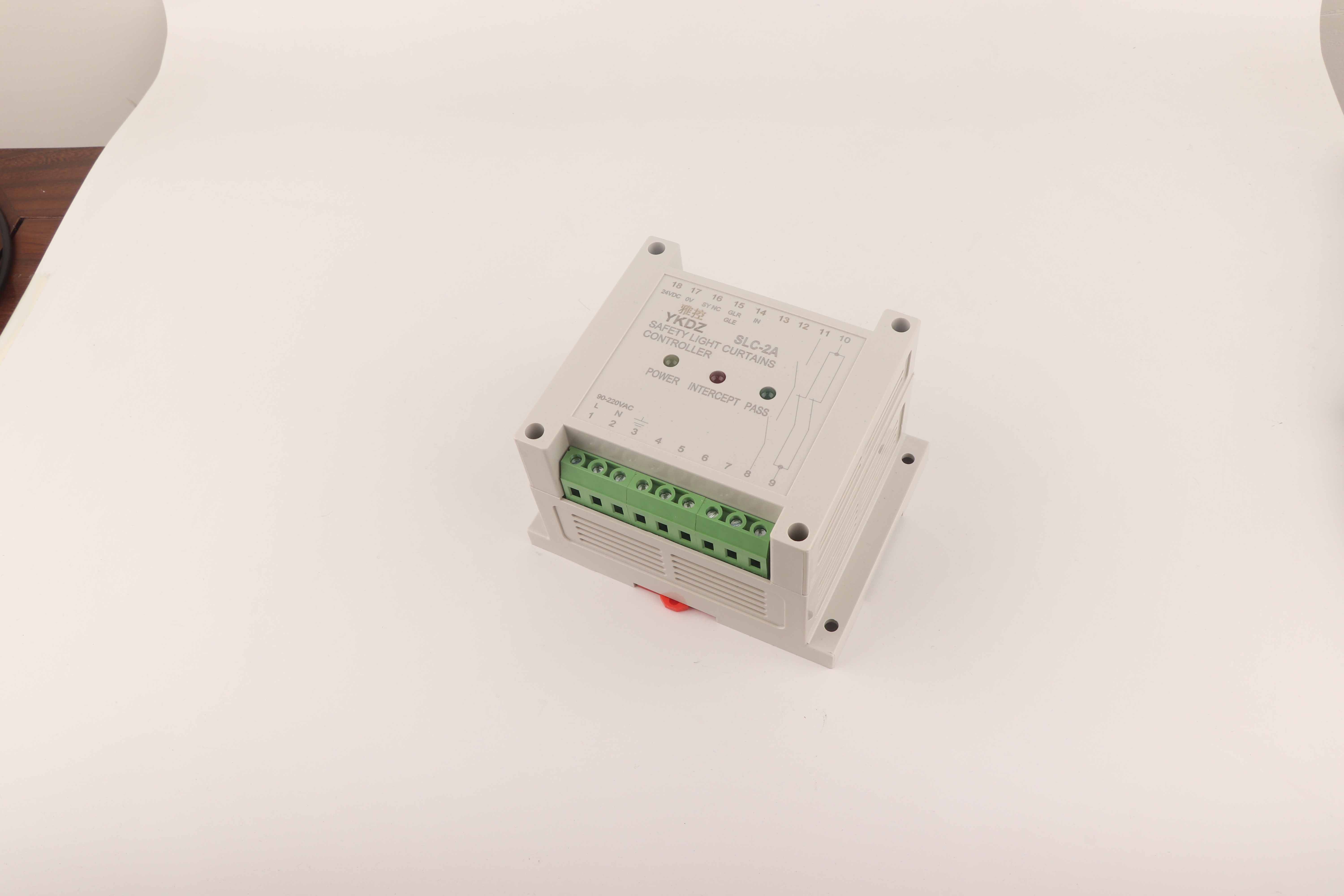 Safety Light Curtain Controller Safety Grating Controller Proximity Switch Photoelectric Switch Controller