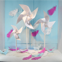 Big windmill ornaments childrens holiday clothing window shopping mall DP point childhood decoration Meichen kindergarten supplies ornaments