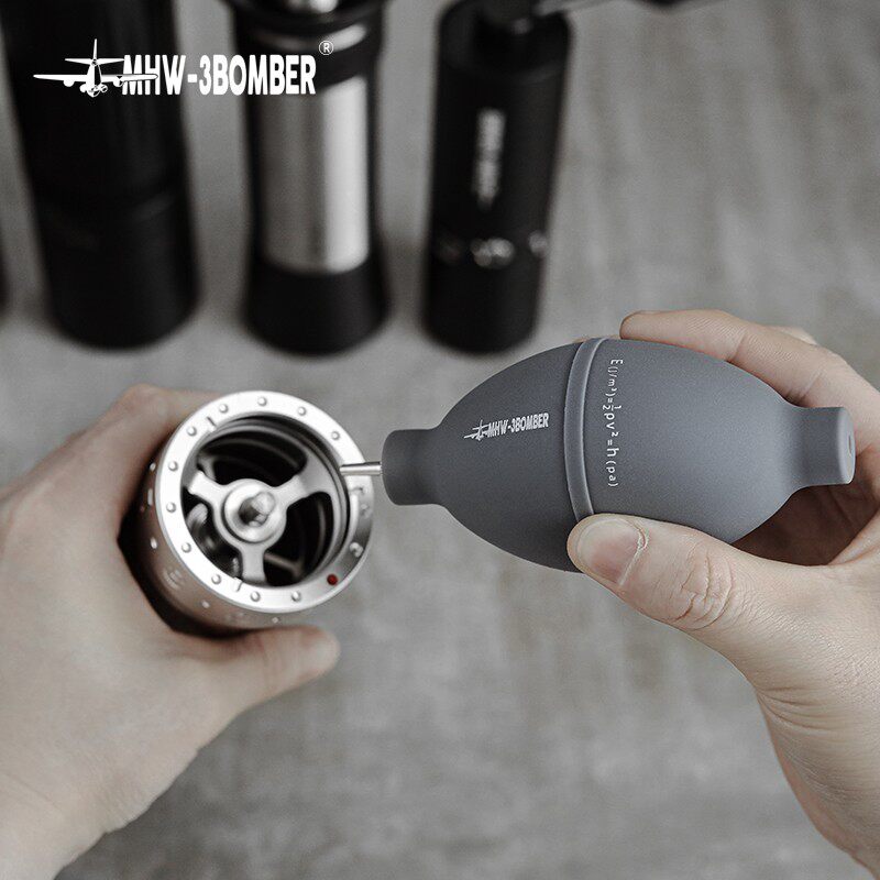 MHW bomber cleaning air blowing grinder cleaning tool leather tiger camera lens dust removal strong leather blowing