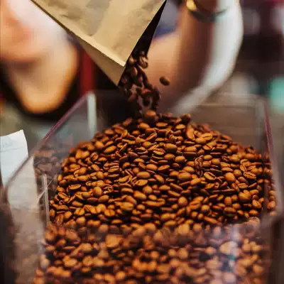 Boutique Italian Blend Coffee Beans Italian fresh raw beans roasted and freshly ground pure black Coffee Powder 454g