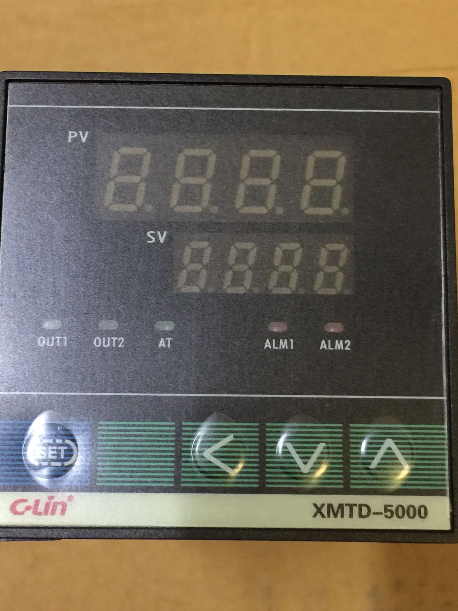 C-Lin Hingling Intelligent temperature-controlled instrument XMTD-5211 E type 0-400 AC220V relay contact point